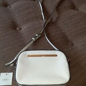 Fossil Crossbody Liza Bone Leather NWT